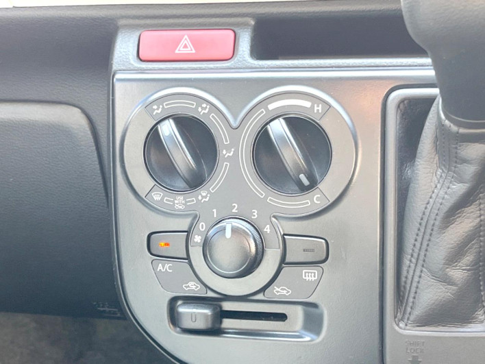 2017 Suzuki Alto DBA-HA36S (UW-69fd52719d40d)[15]