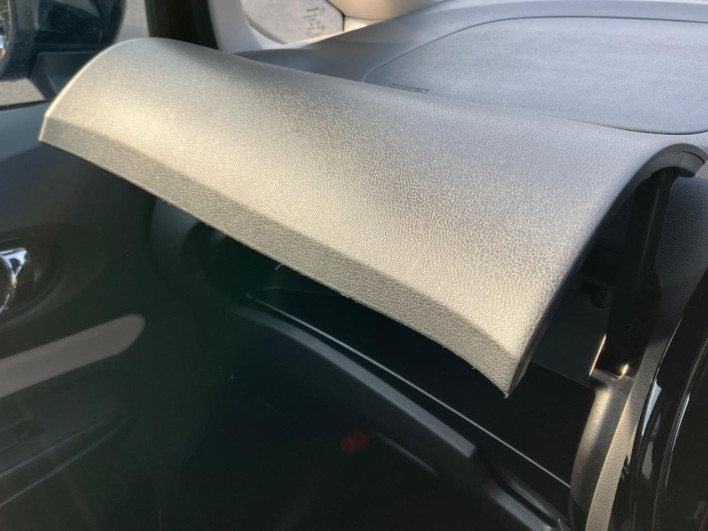 2019 Nissan Note DAA-HE12 (UW-69fd5274ccf18)[24]