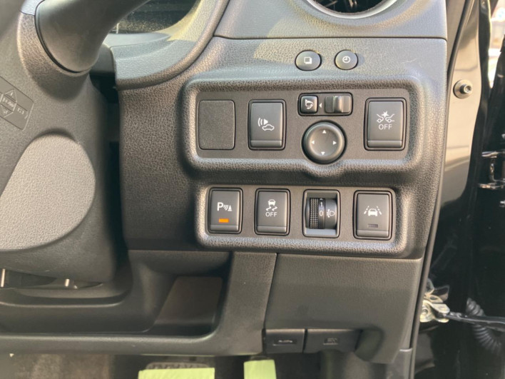 2019 Nissan Note DAA-HE12 (UW-69fd5274ccf18)[13]