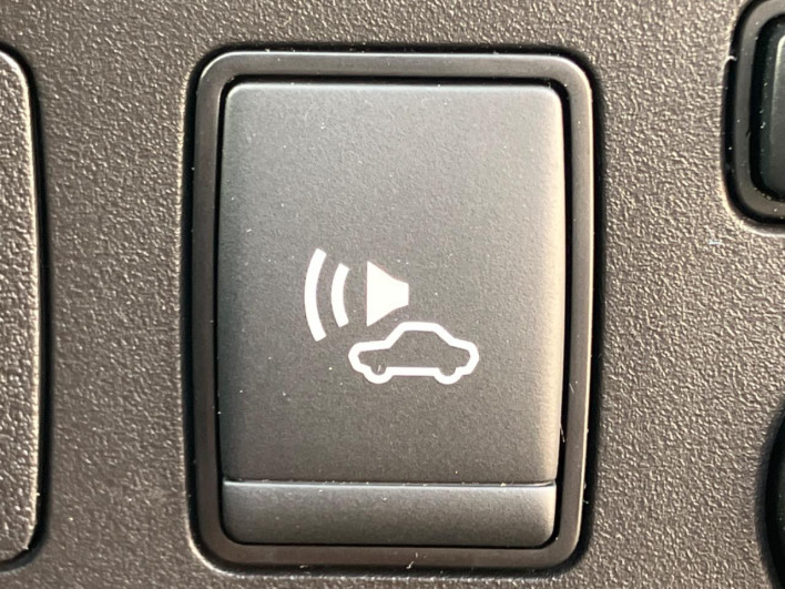 2019 Nissan Note DAA-HE12 (UW-69fd5274ccf18)[18]