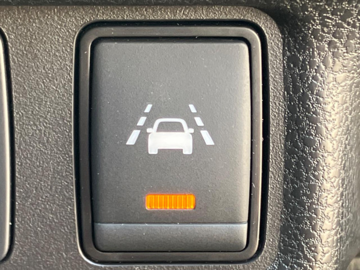 2019 Nissan Note DAA-HE12 (UW-69fd5274ccf18)[17]