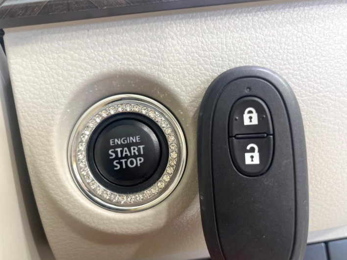 2019 Suzuki ALTO Lapin DBA-HE33S (UW-69fd5277737d5)[21]