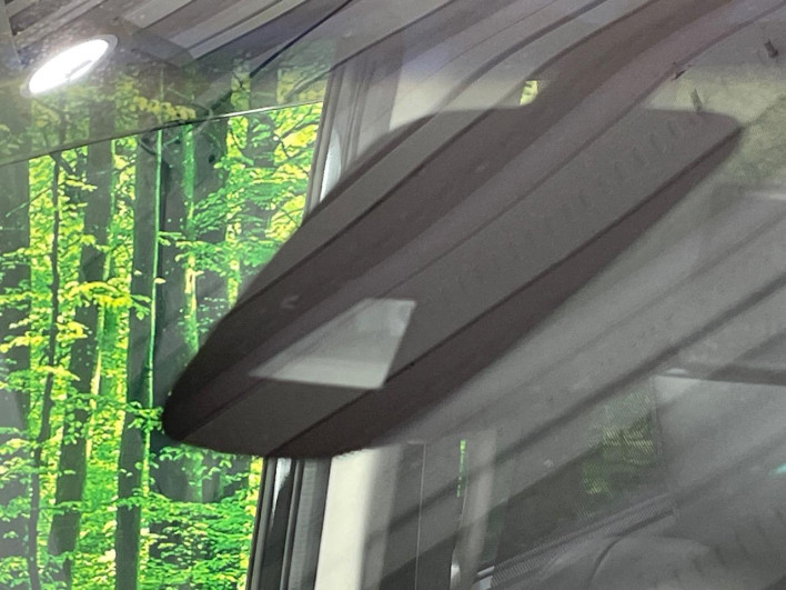 2014 Nissan Serena DAA-HFC26 (UW-69fd5278c2289)[12]