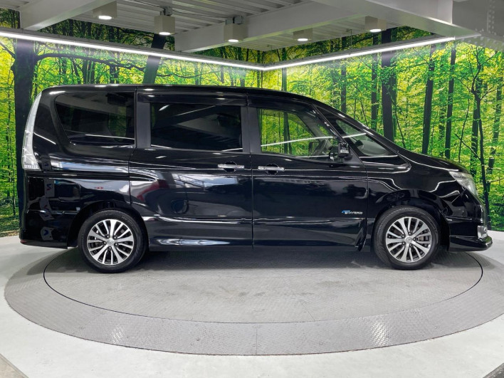 2014 Nissan Serena DAA-HFC26 (UW-69fd5278c2289)[17]