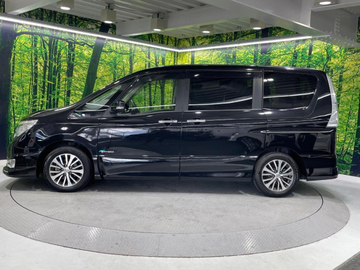 2014 Nissan Serena DAA-HFC26 (UW-69fd5278c2289)[21]