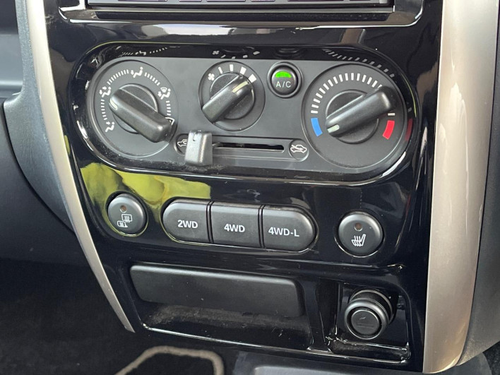 2016 Suzuki Jimny ABA-JB23W (UW-69fd527bc4953)[7]