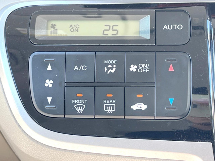 2013 Honda N-BOX DBA-JF1 (UW-69fd527e39953)[14]