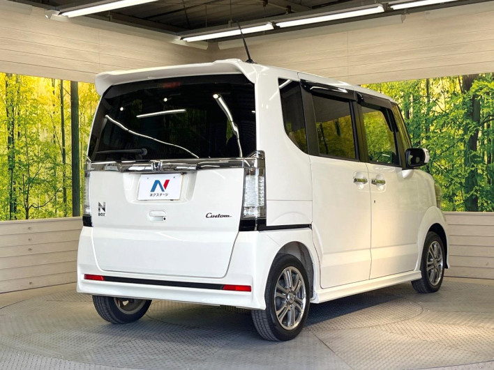 2014 Honda N-BOX CUSTOM DBA-JF1 (UW-69fd527e81ea0)[24]