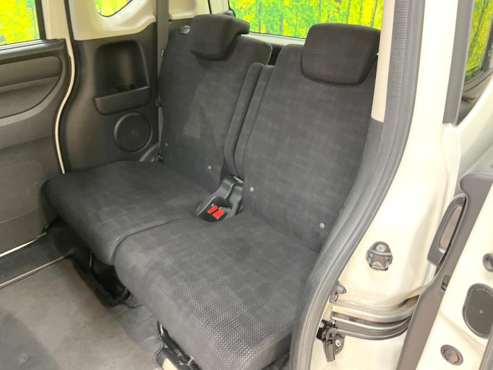 2015 Honda N-BOX DBA-JF1 (UW-69fd527ec9b9d)[22]