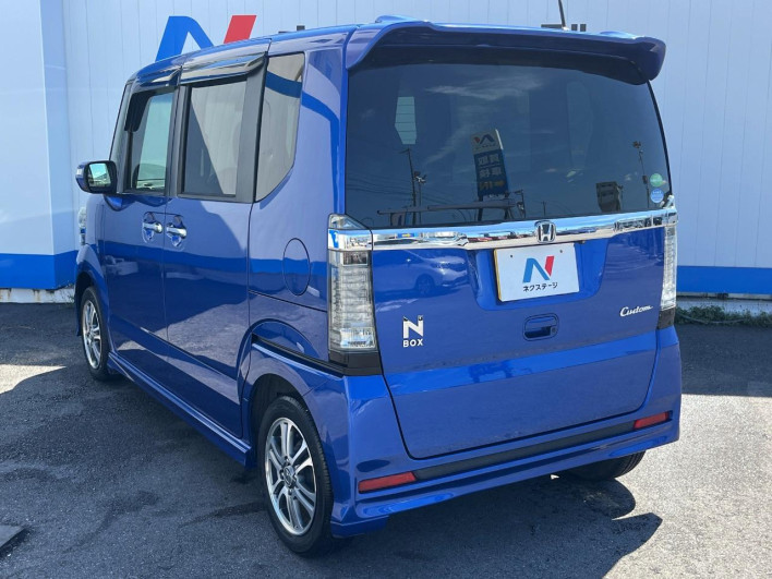 2016 Honda N-BOX CUSTOM DBA-JF1 (UW-69fd52801cfd5)[20]