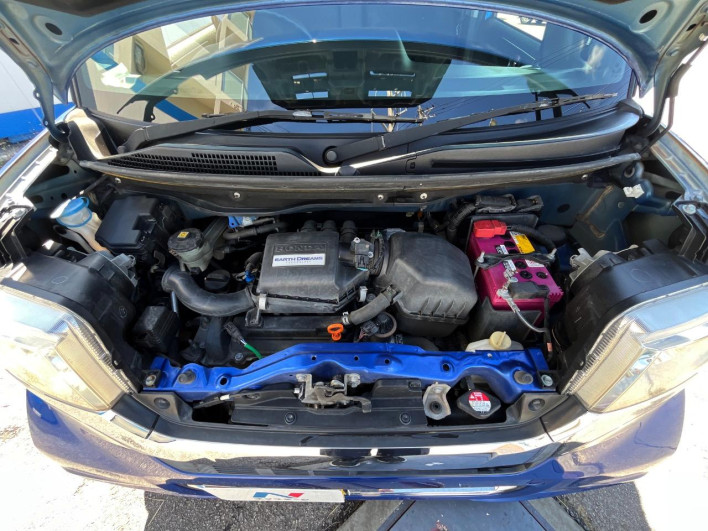 2016 Honda N-BOX CUSTOM DBA-JF1 (UW-69fd52801cfd5)[4]