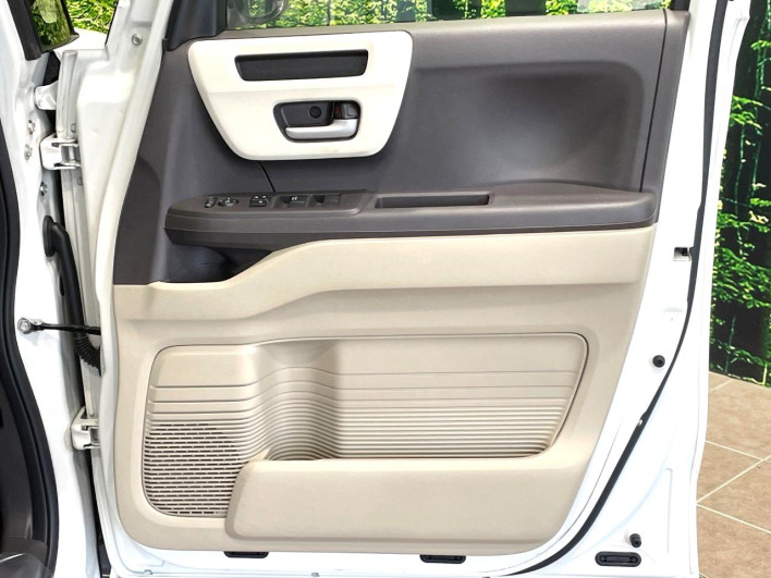 2019 Honda N-BOX DBA-JF3 (UW-69fd52820b0c0)[7]
