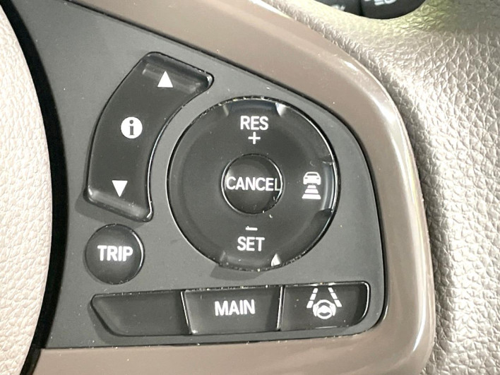 2019 Honda N-BOX DBA-JF3 (UW-69fd52820b0c0)[17]