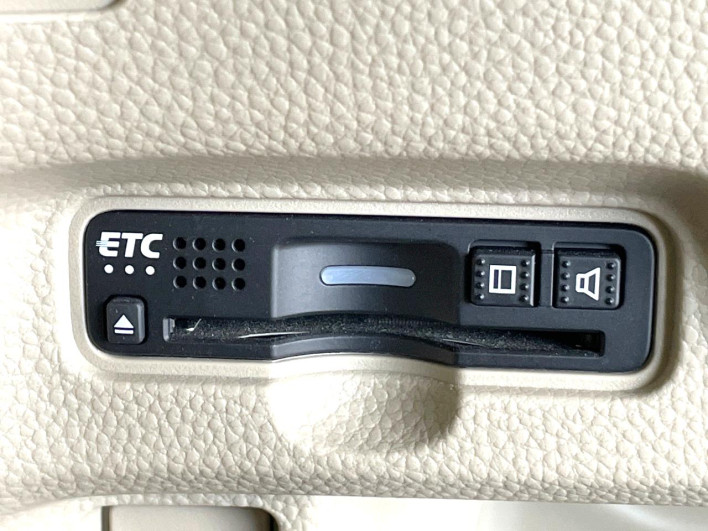 2019 Honda N-BOX DBA-JF3 (UW-69fd52820b0c0)[23]