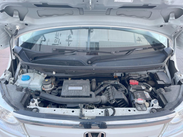 2019 Honda N-BOX DBA-JF3 (UW-69fd52825a9b6)[27]