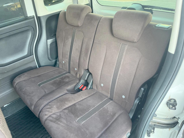 2019 Honda N-BOX DBA-JF3 (UW-69fd52825a9b6)[22]
