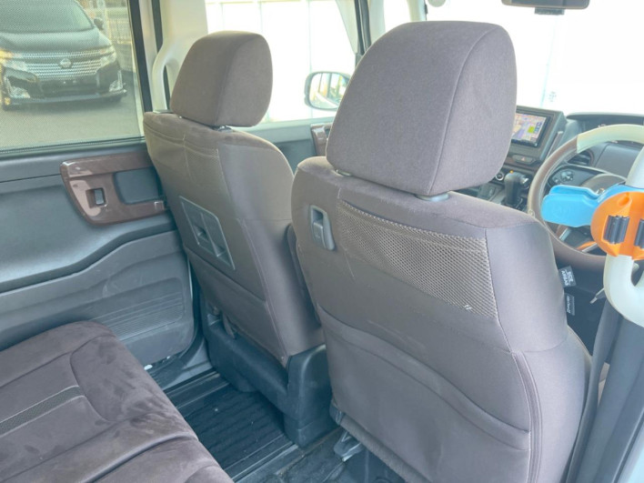 2019 Honda N-BOX DBA-JF3 (UW-69fd52825a9b6)[25]