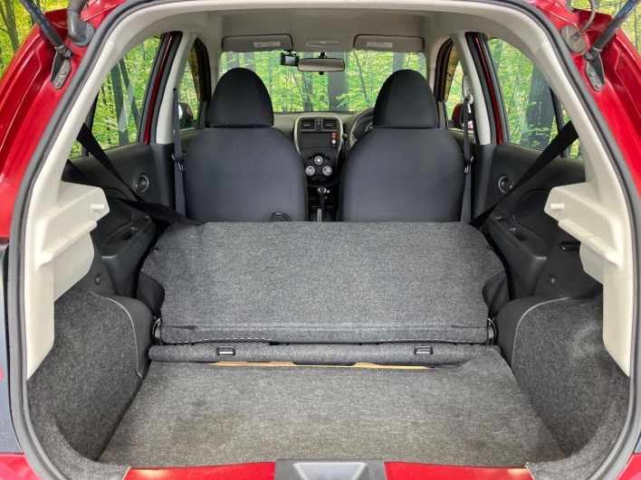 2016 Nissan March DBA-K13 (UW-69fd528d0710f)[5]