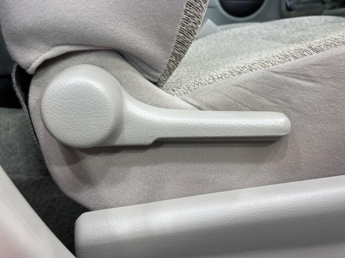 2013 Toyota Passo DBA-KGC30 (UW-69fd5292242ca)[23]