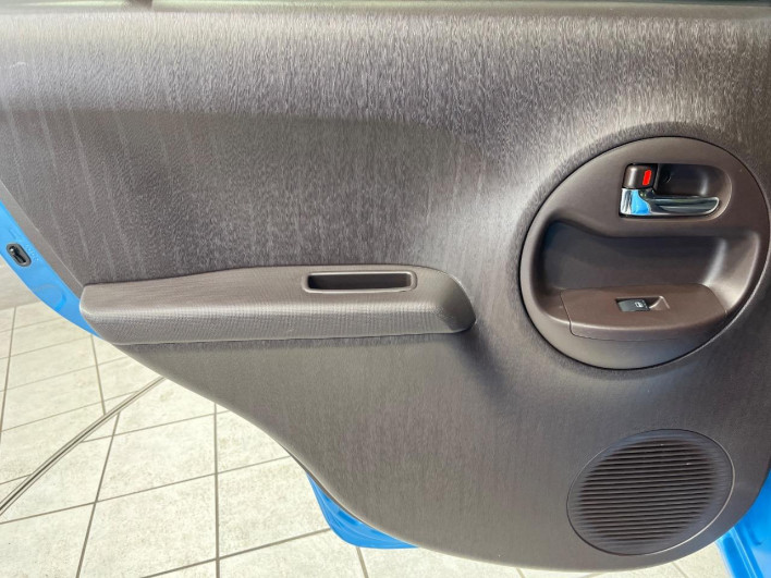 2015 Toyota Passo DBA-KGC35 (UW-69fd52930c7ab)[25]