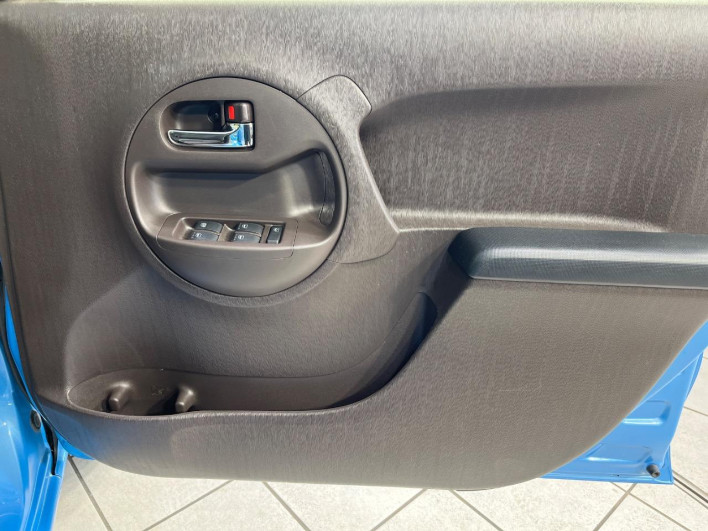 2015 Toyota Passo DBA-KGC35 (UW-69fd52930c7ab)[13]
