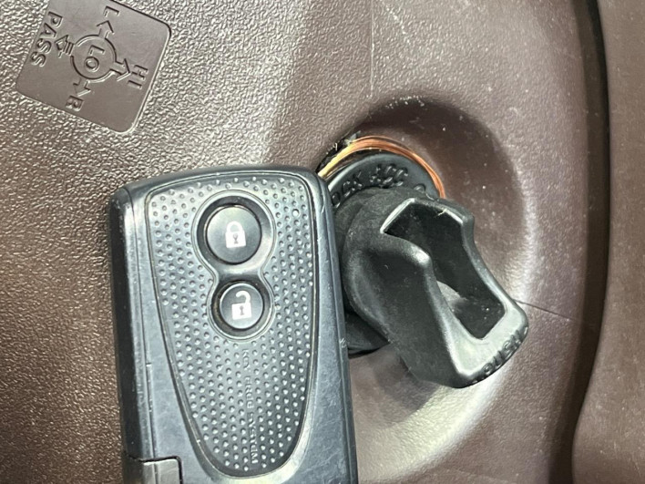 2015 Toyota Passo DBA-KGC35 (UW-69fd52930c7ab)[19]