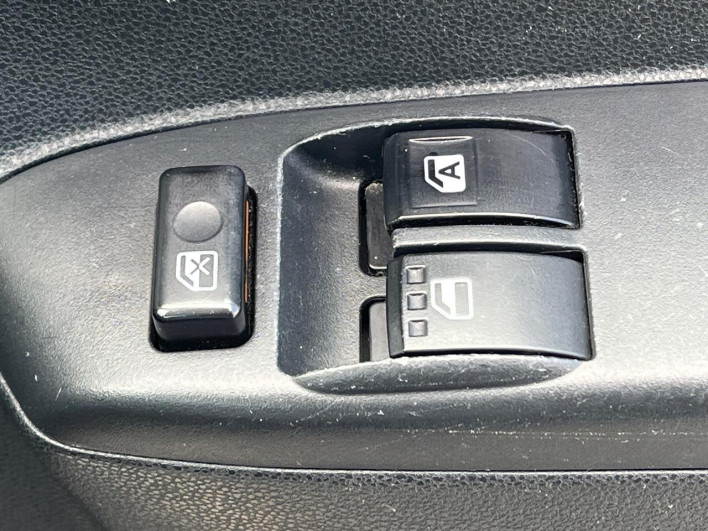 2015 Daihatsu Mira HBD-L275V (UW-69fd5297178d2)[14]