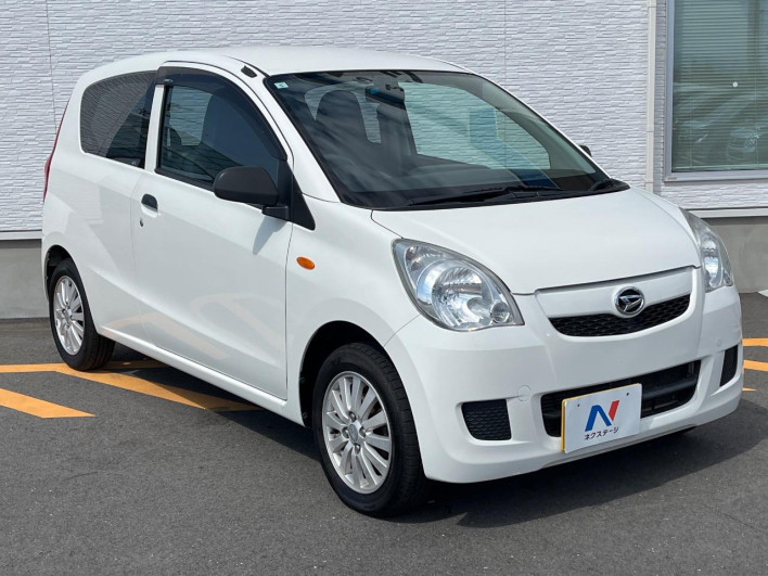 2015 Daihatsu Mira HBD-L275V (UW-69fd5297178d2)[28]