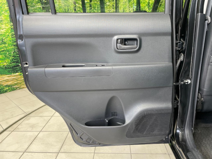 2011 Toyota Pixis Space DBA-L575A (UW-69fd52980c171)[16]