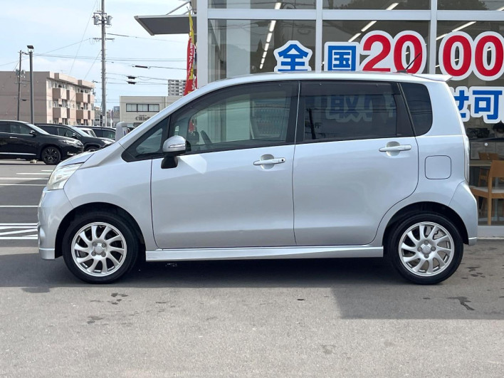 2011 Daihatsu Move DBA-LA100S (UW-69fd5299a708b)[5]