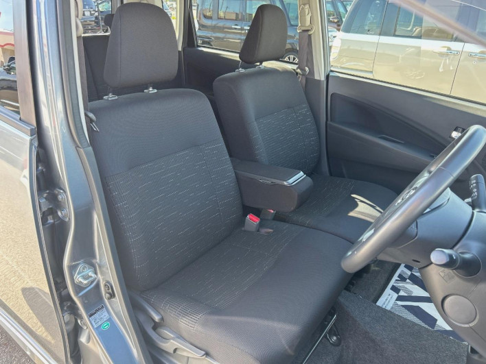 2013 Daihatsu Move DBA-LA100S (UW-69fd529a4060f)[21]