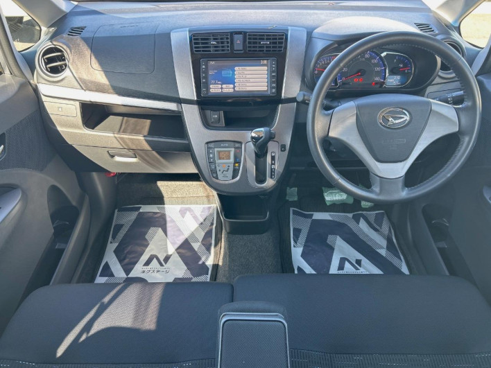 2013 Daihatsu Move DBA-LA100S (UW-69fd529a4060f)[29]