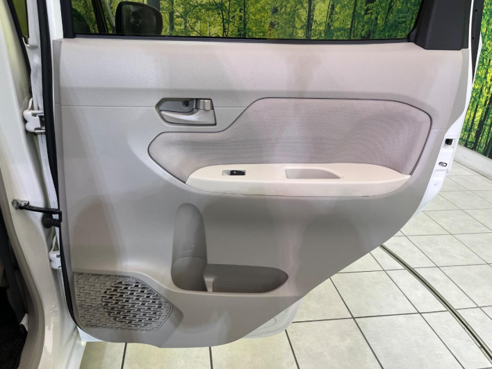 2018 Daihatsu Move DBA-LA150S (UW-69fd529b0d15f)[18]