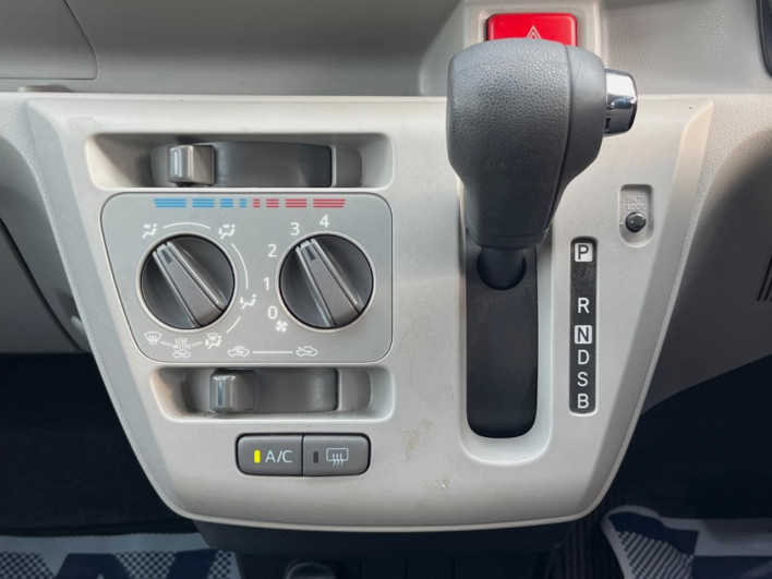 2017 Daihatsu Mirai Ease DBA-LA350S (UW-69fd529dbf90c)[27]