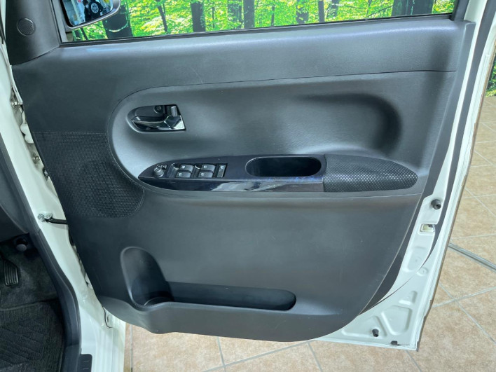 2017 Daihatsu Tanto DBA-LA600S (UW-69fd52a32a18b)[11]
