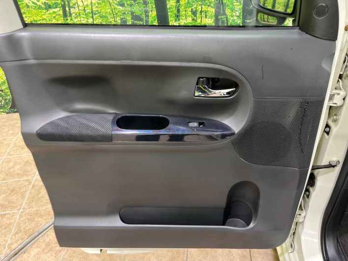 2017 Daihatsu Tanto DBA-LA600S (UW-69fd52a32a18b)[18]
