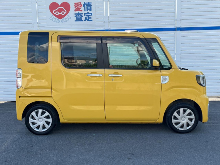 2016 Daihatsu Wake DBA-LA700S (UW-69fd52a7dd3bd)[20]