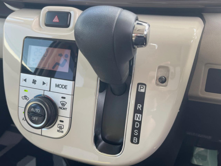 2017 Daihatsu Move Canbus DBA-LA800S (UW-69fd52a881018)[8]
