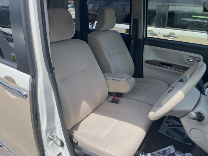 2017 Daihatsu Move Canbus DBA-LA800S (UW-69fd52a881018)[22]