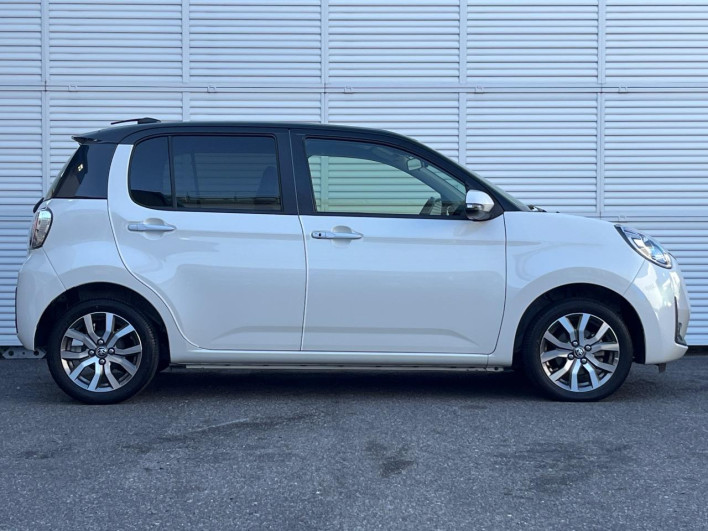 2019 Toyota Passo 5BA-M700A (UW-69fd52abe1dfd)[11]