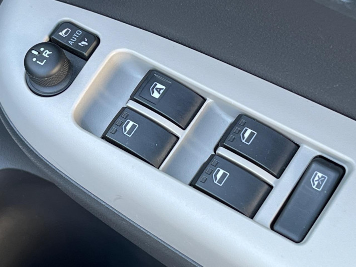 2019 Toyota Passo 5BA-M700A (UW-69fd52abe1dfd)[29]