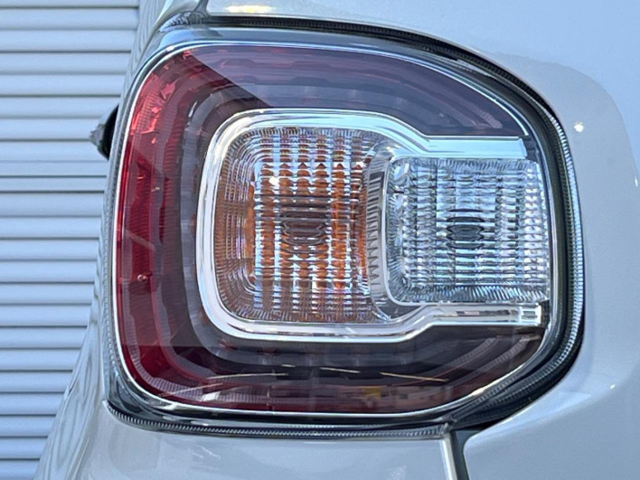 2019 Toyota Passo 5BA-M700A (UW-69fd52abe1dfd)[18]