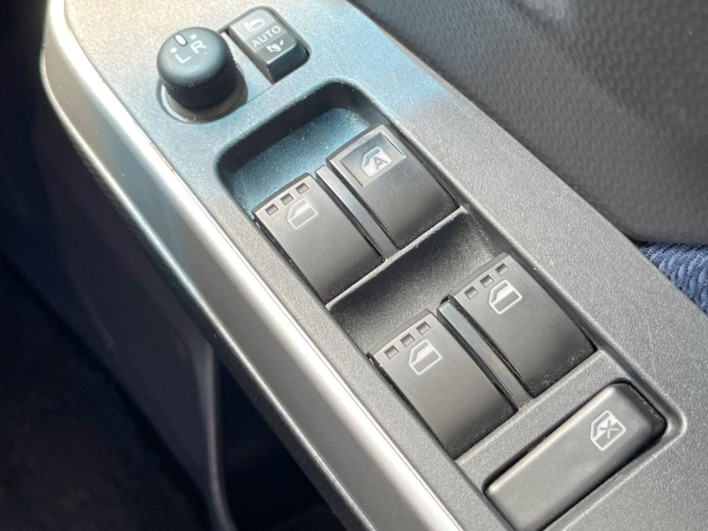 2020 Daihatsu Toll DBA-M900S (UW-69fd52b114091)[13]