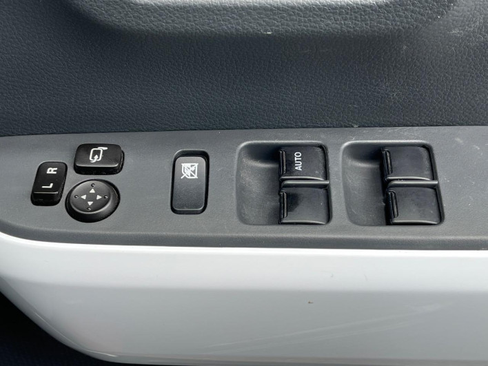 2018 Mazda Flair Crossover DAA-MS41S (UW-69fd52c53f5d4)[24]
