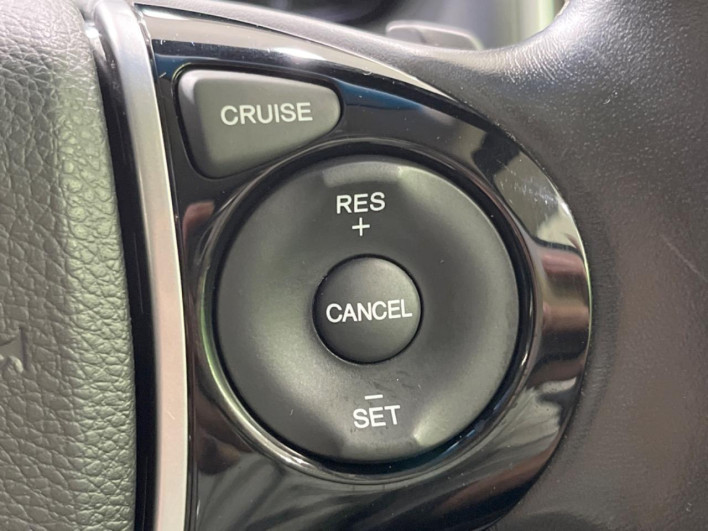 2014 Honda Odyssey DBA-RC1 (UW-69fd52dfbf1aa)[26]