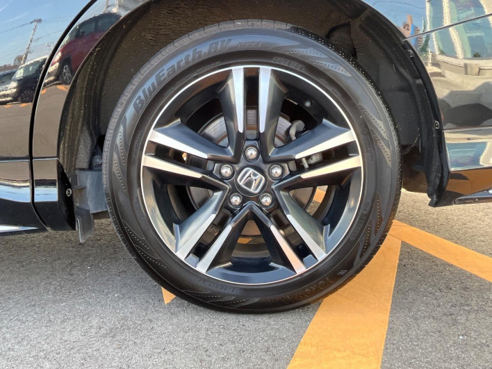 2017 Honda Odyssey Hybrid DAA-RC4 (UW-69fd52e01a477)[7]