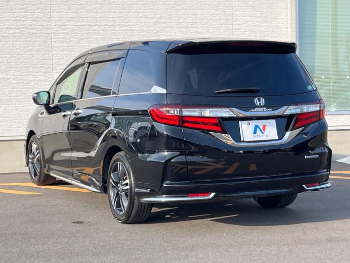 2017 Honda Odyssey Hybrid DAA-RC4 (UW-69fd52e01a477)[25]