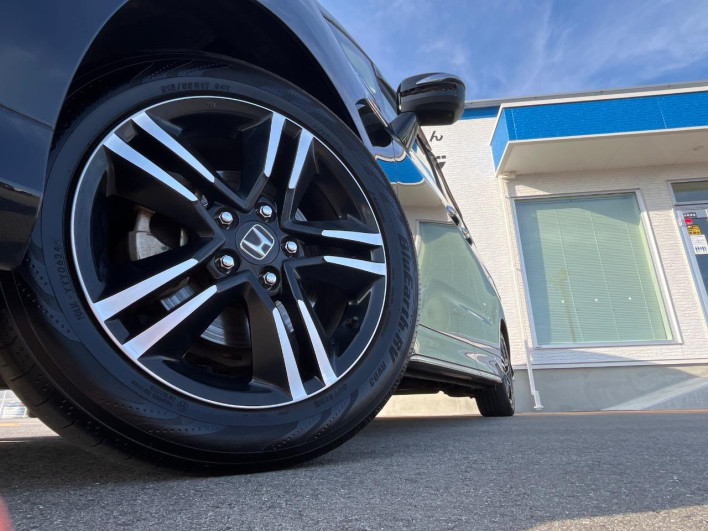 2017 Honda Odyssey Hybrid DAA-RC4 (UW-69fd52e01a477)[4]