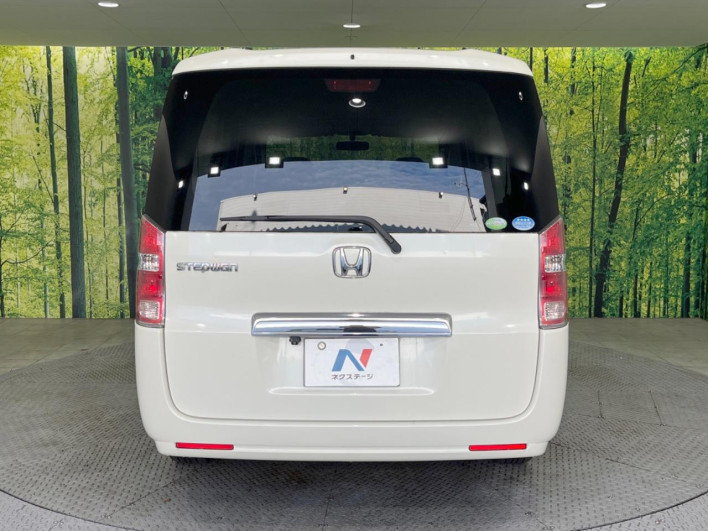 2010 Honda Step Wagon DBA-RK1 (UW-69fd52e1bc9ad)[7]