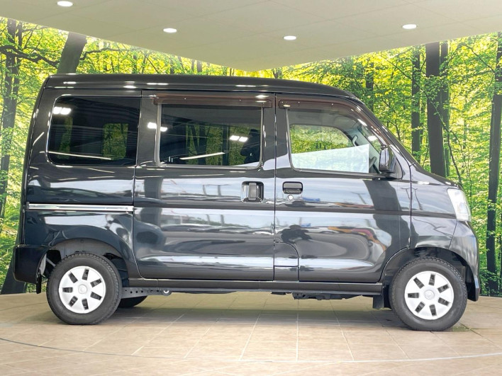 2017 Toyota PIXIS VAN EBD-S321M (UW-69fd52e86b68d)[9]